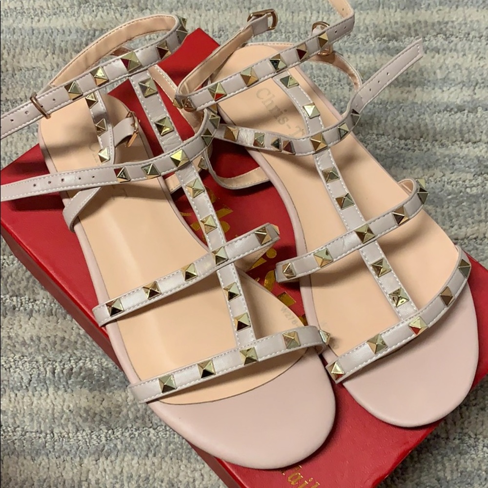 Nude sandals